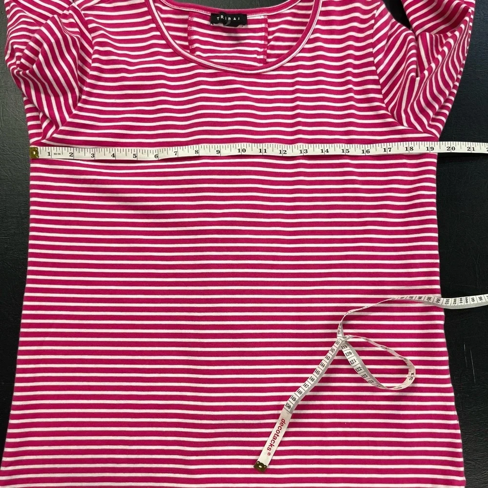 Tribal brand tee size large